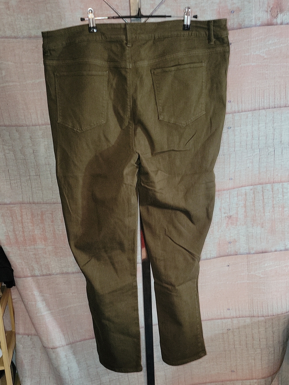 Chico's Olive Green Jeggings - Picture 4 of 7